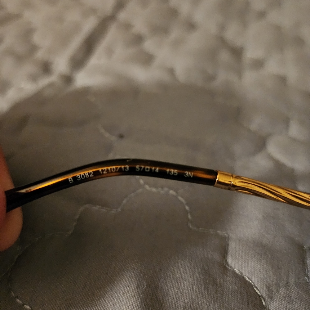 Burberry unisex sunglasses NWOT Brown/Tan - Picture 5 of 16